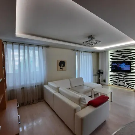 Apartment Студия С Отдельной Спальней В Центре Минска Minsk
